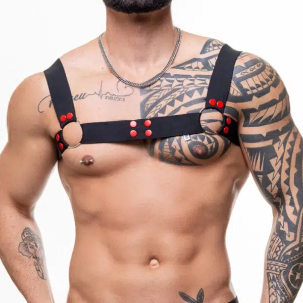 Harness masculino em elástico com detalhes em botão vermelho - Image 3